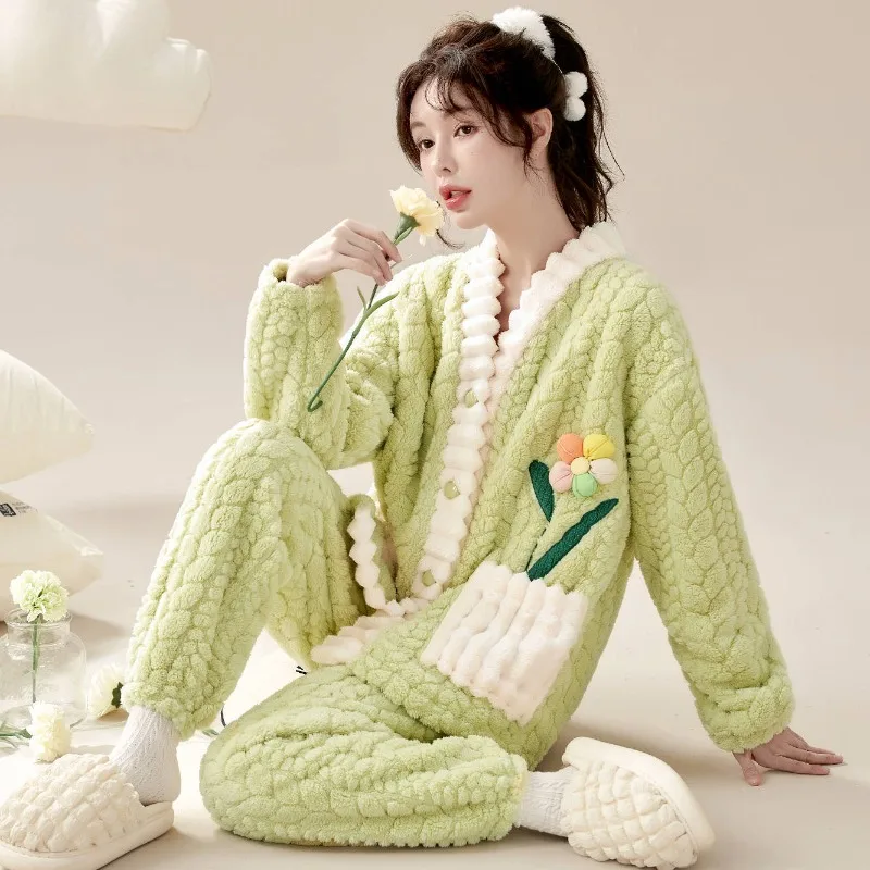 Women's Coral Velvet Pajamas Thick Home Clothing Sweet Cute Girls Autumn Winter Sleepwear Loose Oversize Flannel Loungewear Set