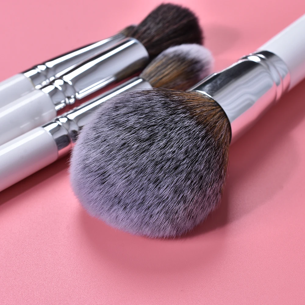 طقم فرش مكياج بمقبض خشبي ، أحمر خدود أساس ، كونسيل...