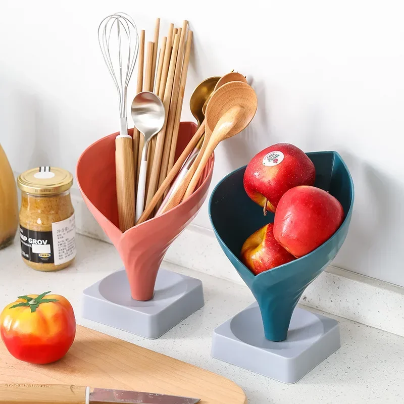 Creative Chopstick Storage Cage Kitchen Storage Funnel Rack Flower Funnel Storage Rack Fruit Plate Storage Rack