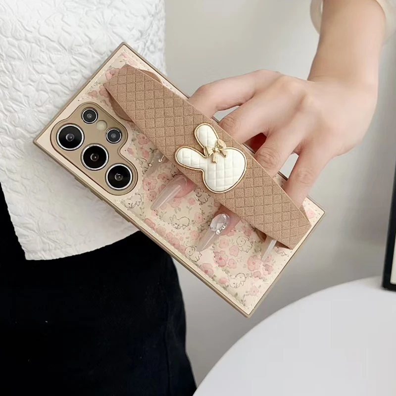 Luxury Cute Little Rabbit Wrist Strap Phone Case