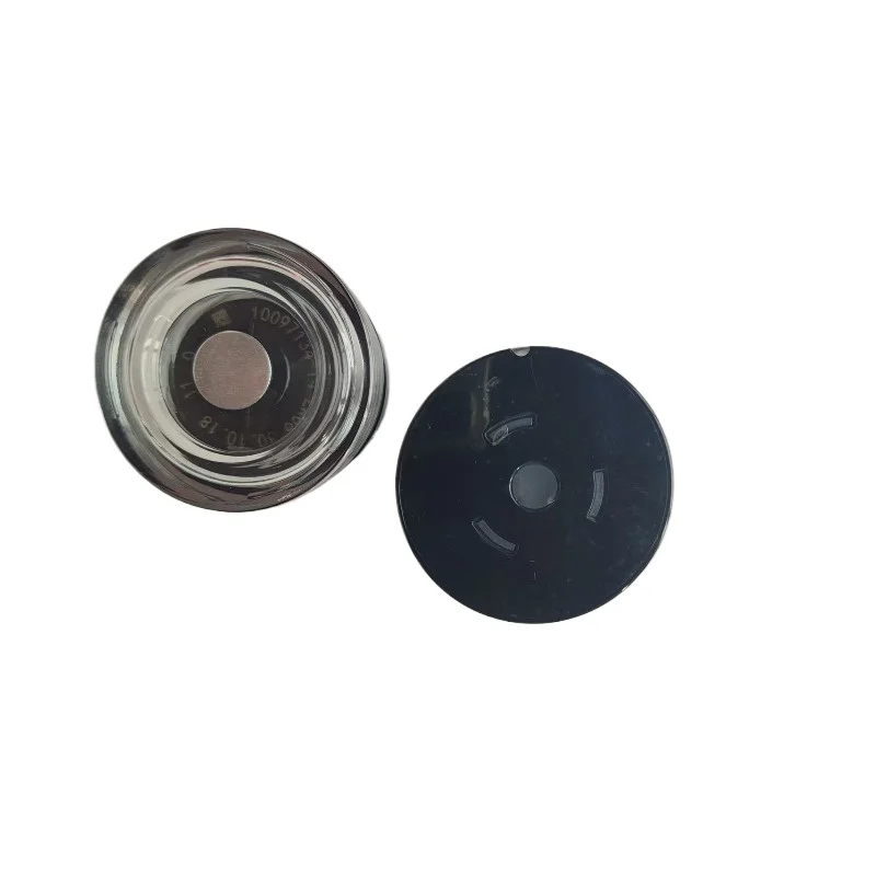A2228990600 A0008990388 메르세데스 벤츠용 뚜껑이 있는 아로마테라피 병 A2388990400 A0008990188 A0008990200