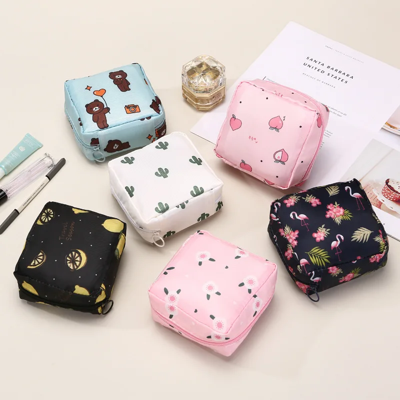 Cute Large Capacity Sanitary Napkin Storage Bags Cartoon Rabbit Bear Portable Girls Physiological Period Tampon Organiser Bag - Image 2