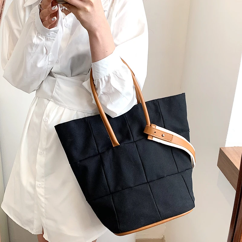 Female Bag Shopper Simple Fashion Design Lattice Handbag Shoulder Large Capacity Tote Bag Women's Bag 2022 Trend Brand Crossbody