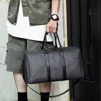 Feriales Herren-Reisetasche in Schwarz – Business-Gepäck mit XXL-Kapazität – Klassische Handtasche & Umhängetasche mit Allover-Print 1