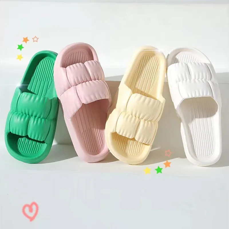 2024 Men Women Soft Sole Cloud Slippers Thick Platform Indoor Outdoor Beach Sandals Summer EVA Non Slip Flip Flops 2