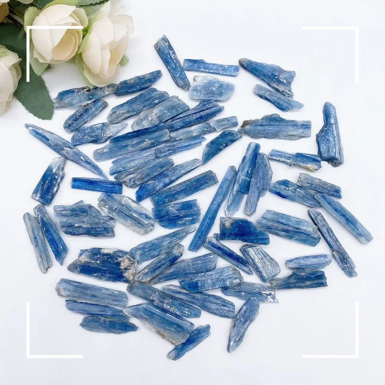 

Natural Kyanite Stone Crystal Specimen Mineral Stone Reiki Healing Home Decoration Magical Natural Gift Fish Tank Decoration