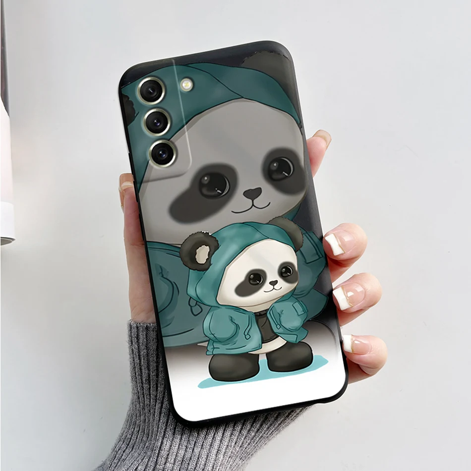 Astronaut Silicone Phone Case - Protective Cover with Space-Inspired Design
