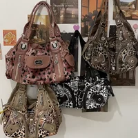 Marque de créateur rétro imprimé léopard fourre-tout grande capacité sous les bras épaule sacs à bandoulière pour les femmes 1