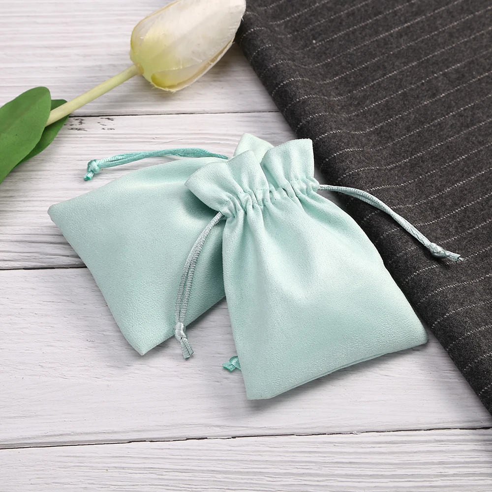 5pcs Flannel Jewelry Organizer Packing Pouch 7X9cm Drawstring Small Gift Bags Wedding Favor For Guests Bulk Candy Bag Can Custom 12 Saf9d5189cd744065b25f5f13e2ee9497Q