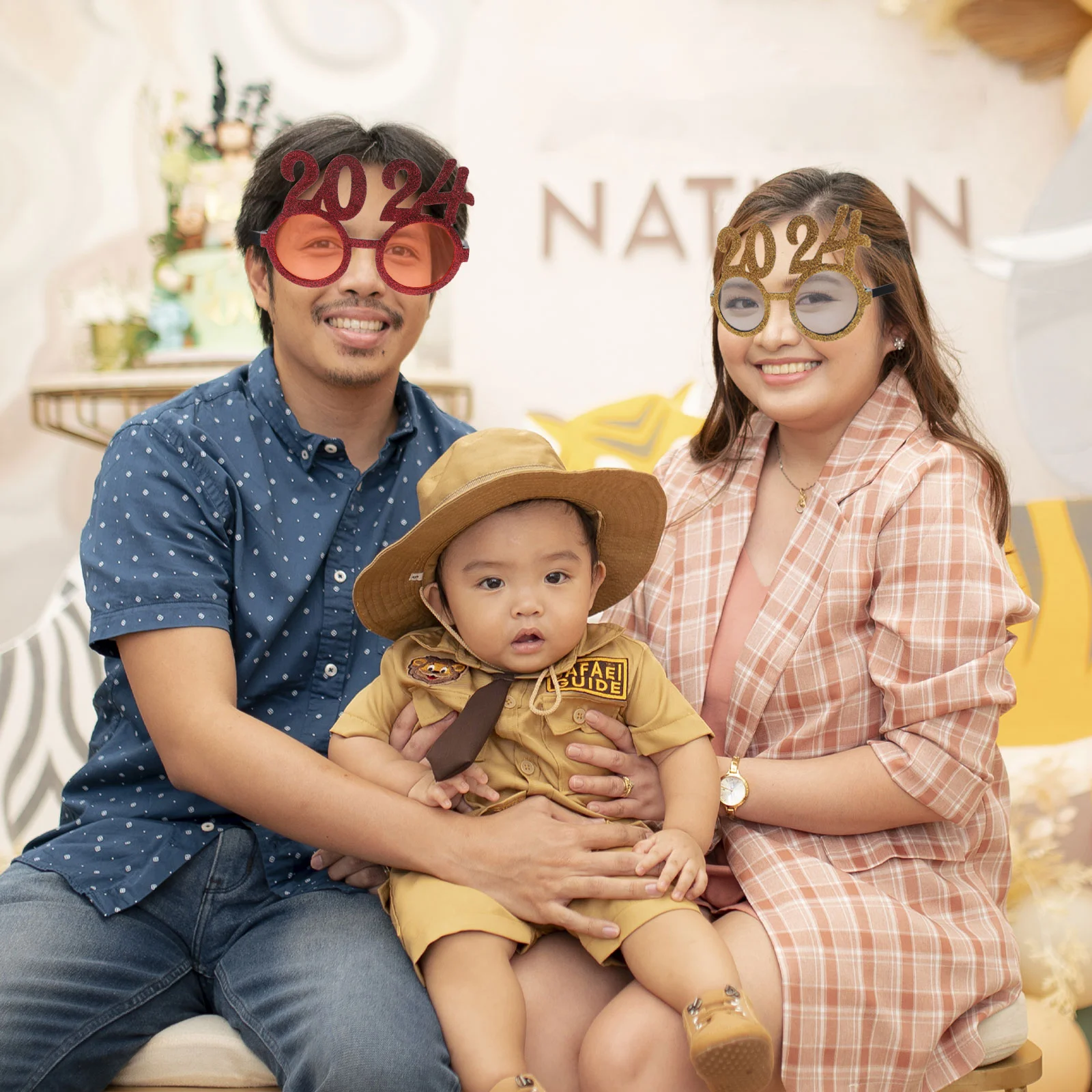 

4pcs Funny New Year Eyeglass Novelty Sunglasses New Year Celebration Eyewear