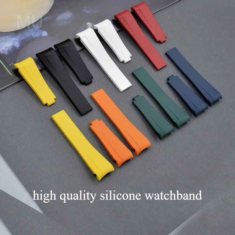 Deluxe Silicone Watch Strap in Black and Green with Curved Interface (20/21mm)