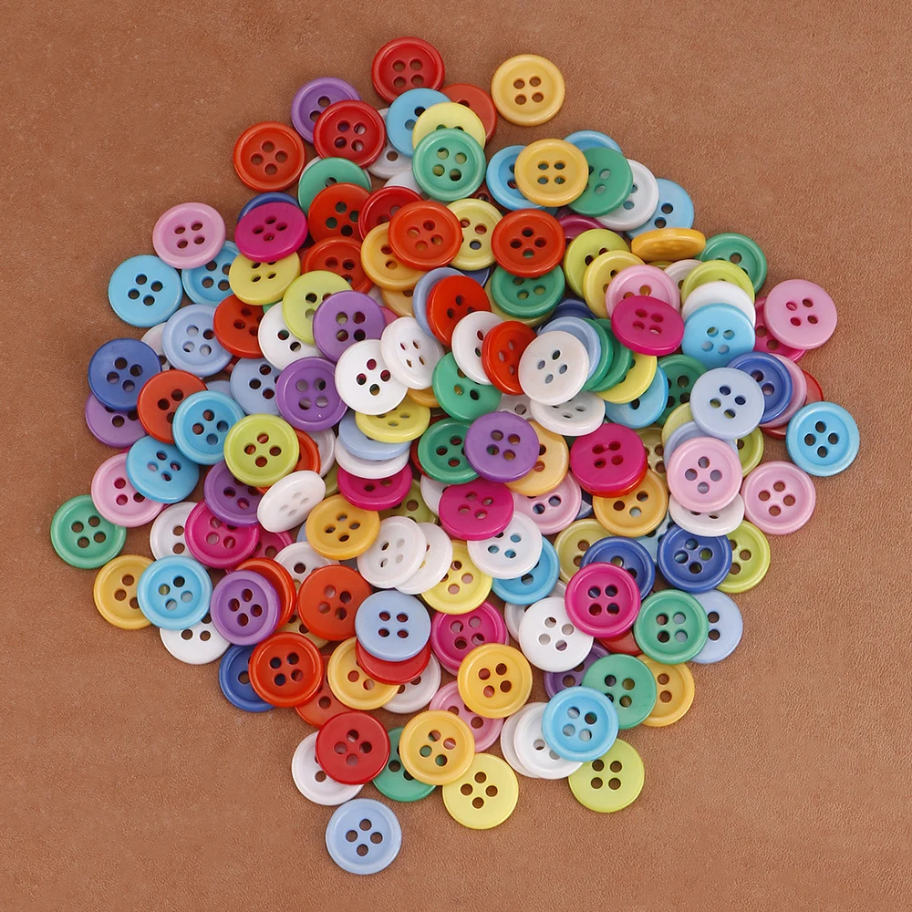 200Pcs Round Buttons Mixed Color Set for Crafts Sewing DIY Manual Button Painting DIY Handmade Ornament Buttons 9/11mm - 4 Holes 4