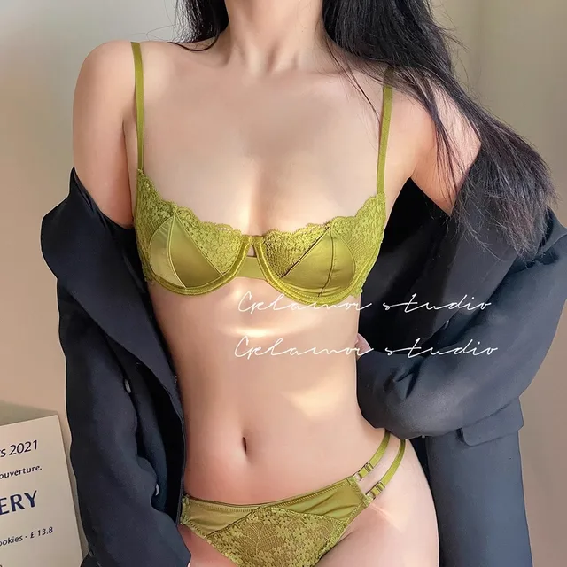 Soutien-gorge Sexy pour femmes, demi-tasse, dentelle Ultra-fine, gros seins, petite poitrine, Anti-affaissement, ensemble de soutien-gorge, sous-vêtements Sexy 1