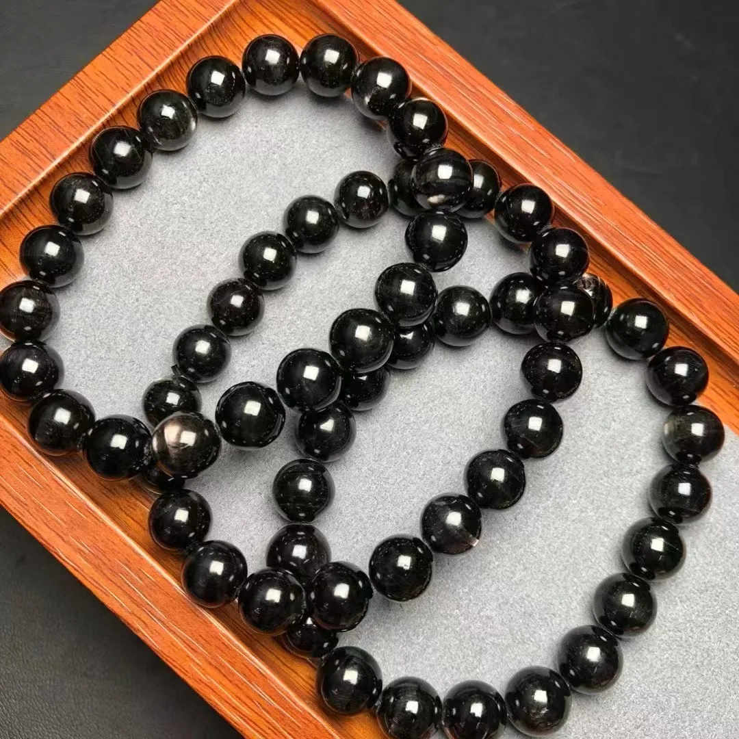 

Браслет Unit One из натурального гипертенового кристалла диаметром 9-9,5 мм