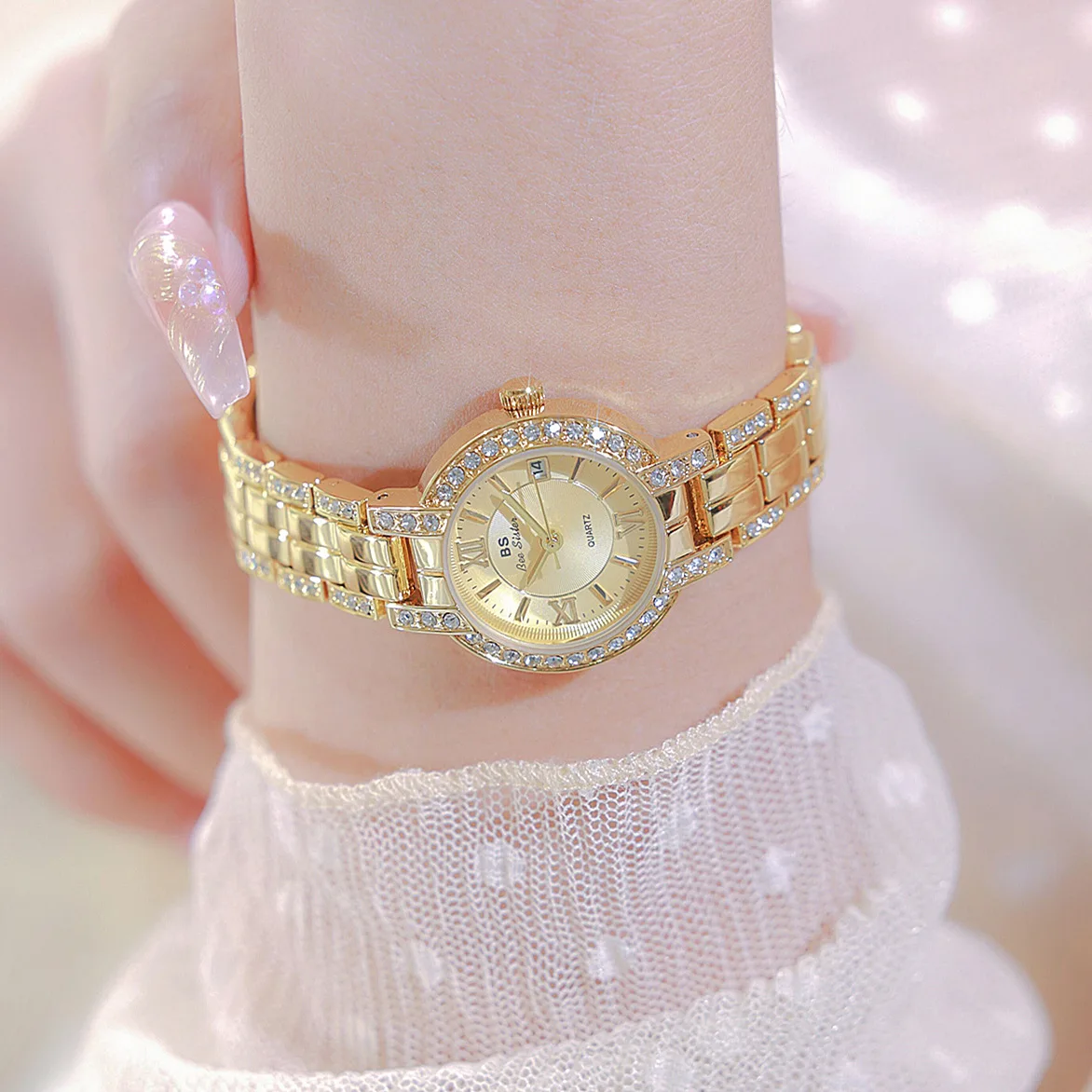

Роскошные Стильные кварцевые часы для женщин, модные водонепроницаемые часы с тонким ремешком, высококачественные женские часы в ретро стиле с бриллиантами
