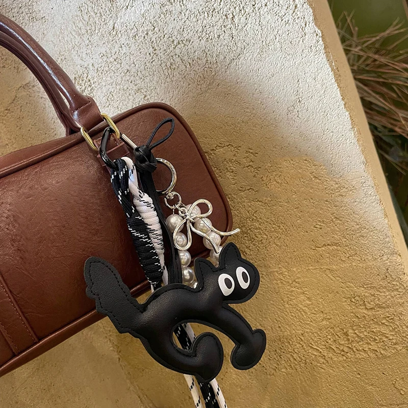 Classic Cute Leather Cat Shape Keychain Pendant Lovely Car Key Ring Bag Charm Phone Pendant Trinket Key Ring Accessories