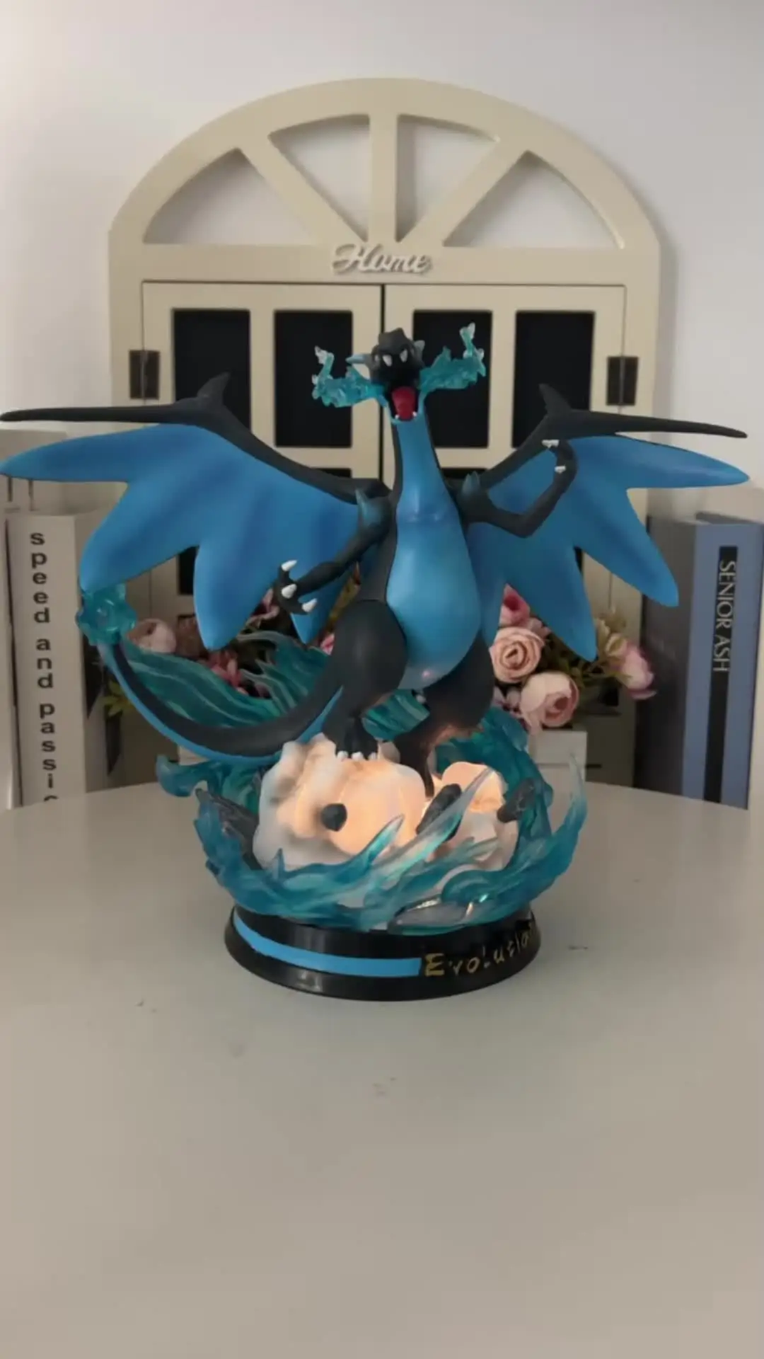 ポケモン　リザードン 大きい　フィギュア　約18cm　LED点灯 D-Arts リザードン | 魂ウェブ