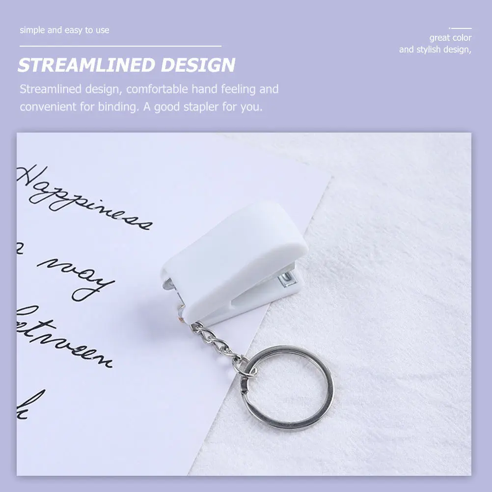 1 세트 작은 스테이플러 키 체인 경량 포켓 사이즈 사무용 도구 책상 액세서리 홈 오피스 학교 사용을위한 스테이플링 장치