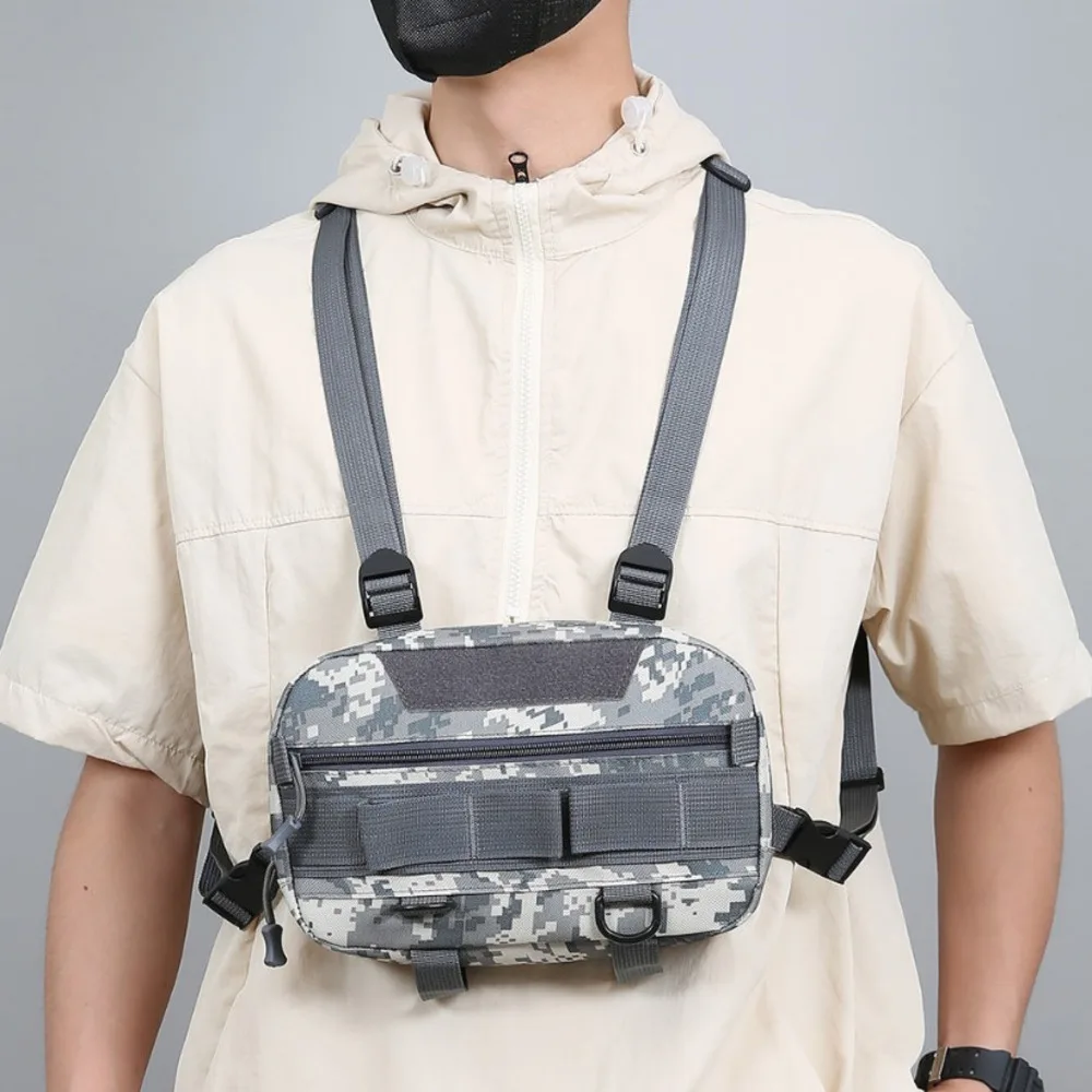 Military enthusiasts wearing vests, charter planes, chest trendy tactical shoulder bags, running hiking backpacks,_voghion.com