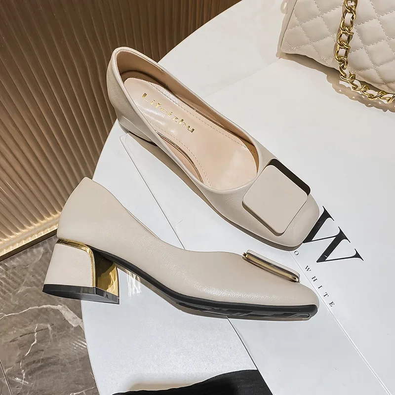 

Туфли-лодочки женские кожаные, высокий квадратный каблук, повседневная обувь с украшением, офисная обувь, большие размеры 35-43