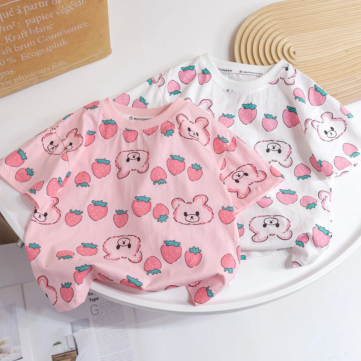 

Футболка с коротким рукавом для маленьких девочек, лето 2023, детские топы, футболки с мультяшным принтом, детская одежда от 1 до 6 лет в Корейском стиле