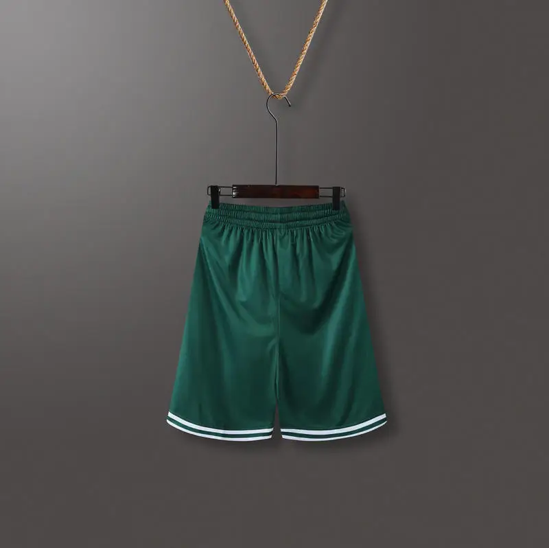 

Men's Loose Fitting Quick Drying Polyester Fiber Basketball Shorts
