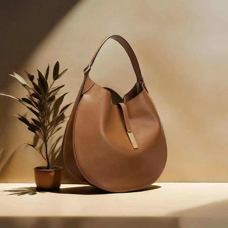New Suede Vintage Women Shoulder Bag Luxury Women Bags Ladies Large Capacity Tote Underarm Bag Large Capacity Tote Bag 2