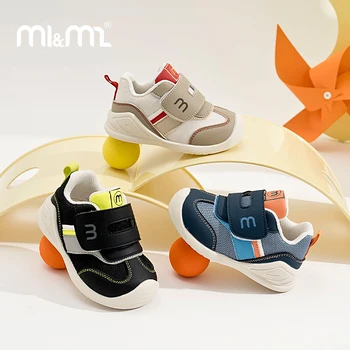 M1 e M2 Scarpe da ginnastica per bambini traspiranti antiscivolo Traspiranti antiscivolo per neonati 0-3 anni Primi camminatori all'aperto Scarpe sportive casual 1