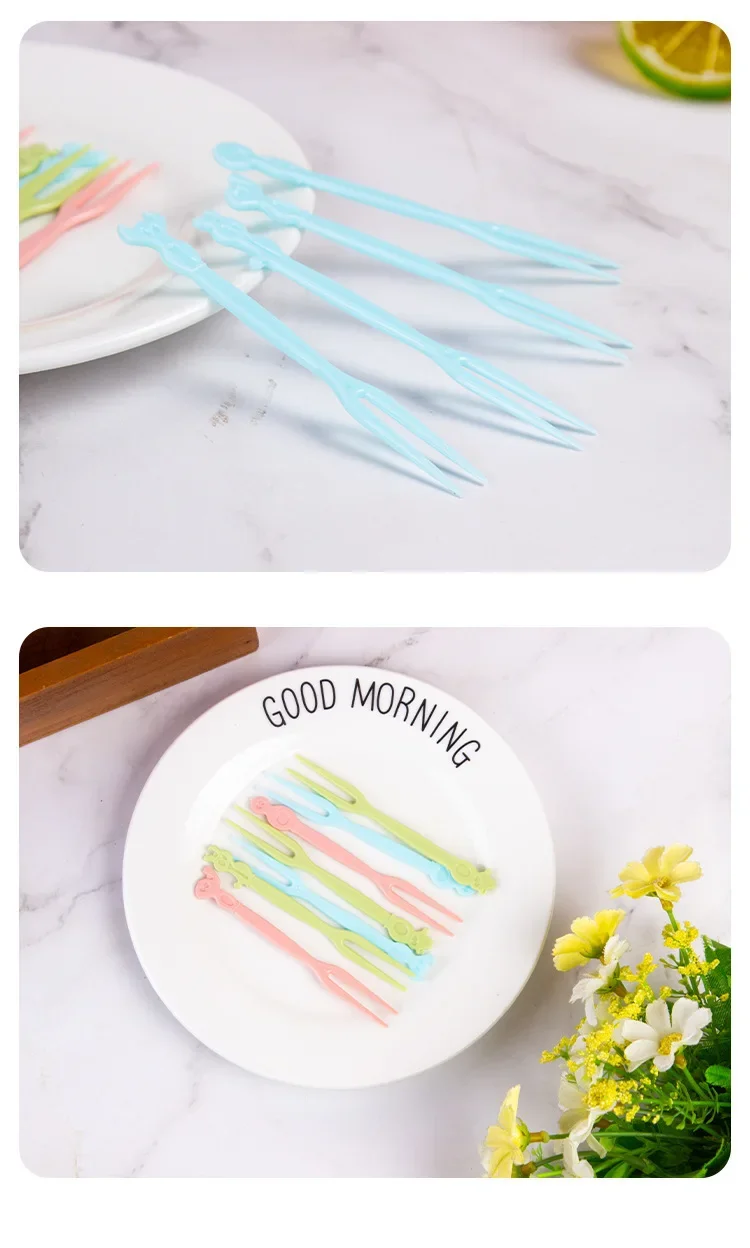 Description Picture 6 of itemMini Children's Animal Farm Fruit Fork Cartoon Snack Cake Fork Bento Accessories Dessert Food Fruit Toothpicks Chopsticks