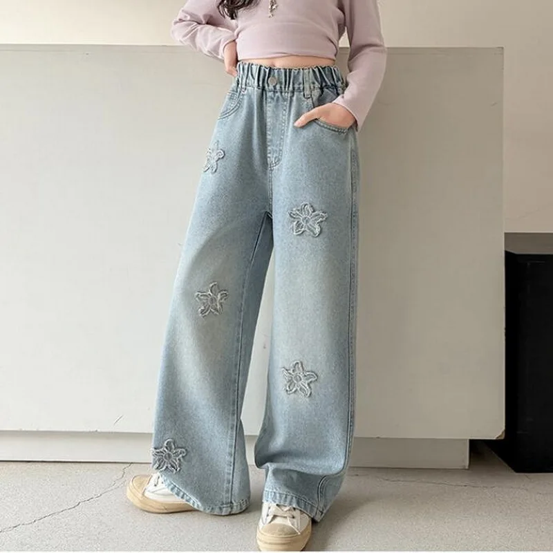 아메리칸 레트로 키즈 꽃무늬 아플리케가 있는 여아용 패션 밴딩 데님 팬츠 아동 와이드 레그 청바지