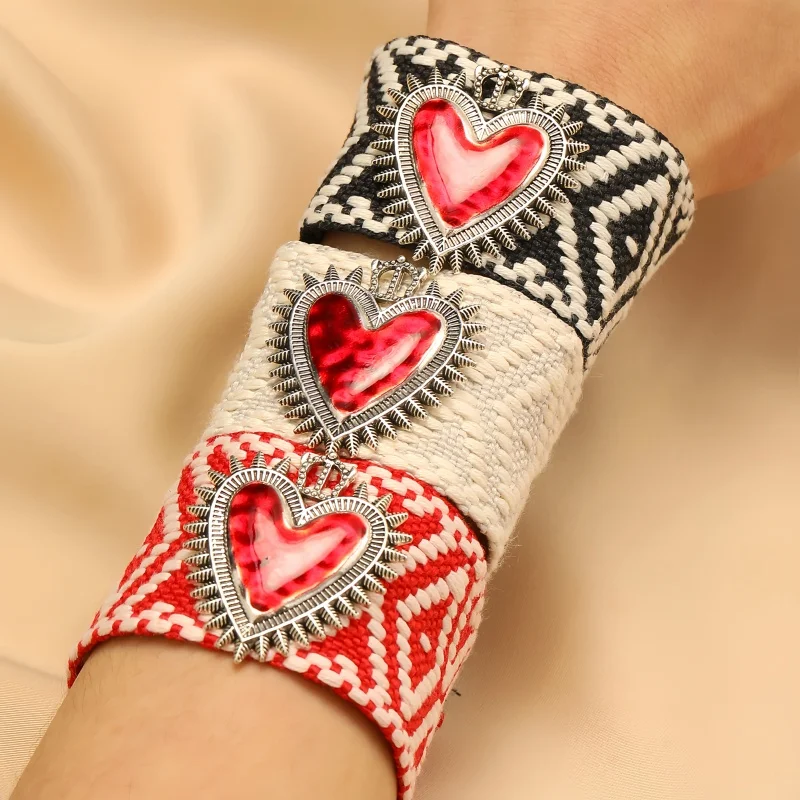Vintage Legierung Tropfen Unregelmäßige Herz-förmigen Armband Für Frauen Hand Woven Einstellbare Fringe Armband Mode Schmuck Großhandel