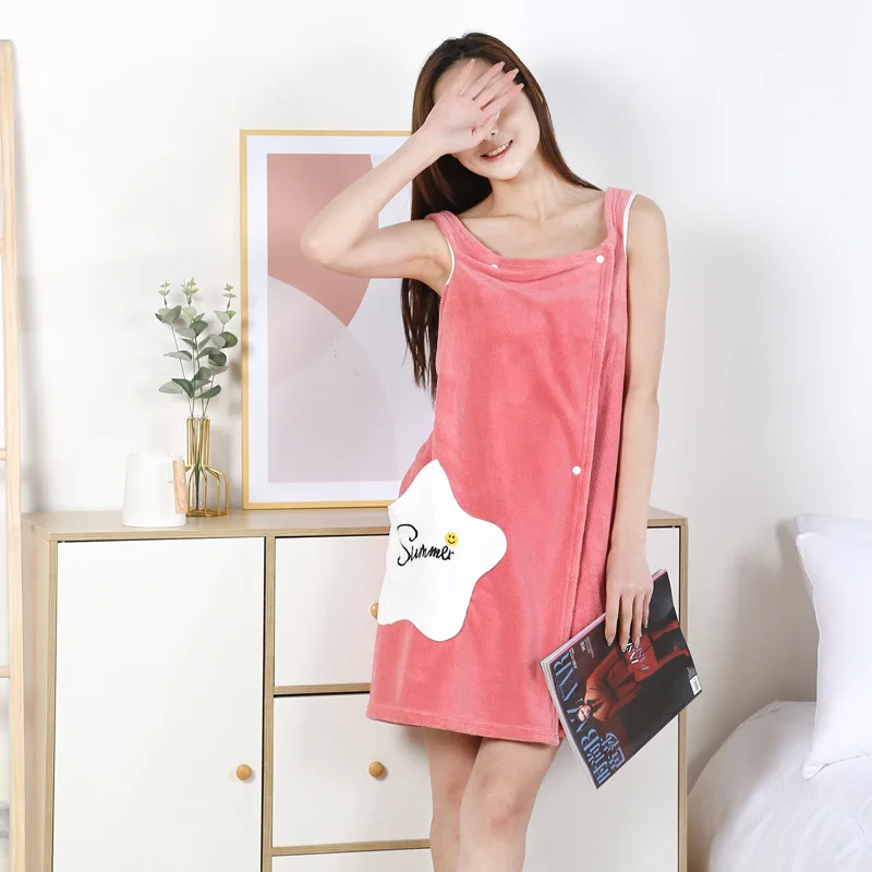 

Star patterned bath towel for women to wear, can wrap around spring and summer household coral velvet, absorbent and quick dryin