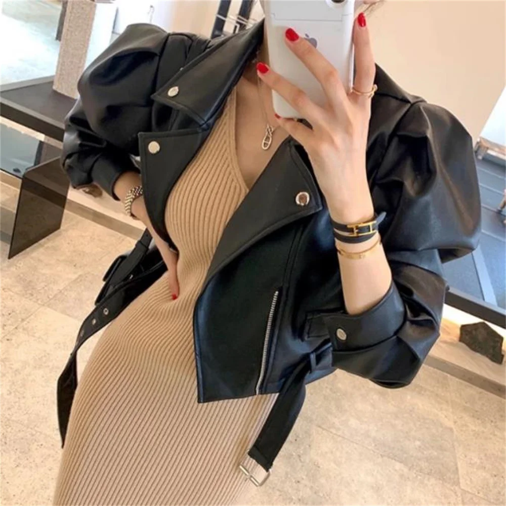 

Женская короткая мотоциклетная куртка из ПУ кожи, с пузырьковым рукавом