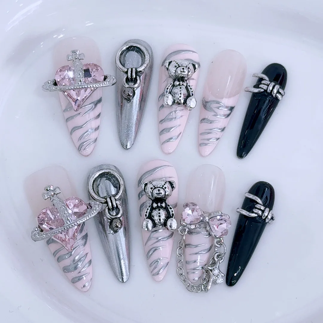 손톱에 10pcs 수제 프레스 여자 여자를위한 달콤한 멋진 금속 곰 장식 거짓 손톱 착용 가능한 핑크 사랑 Y2k 아몬드 가짜 손톱 - AliExpress