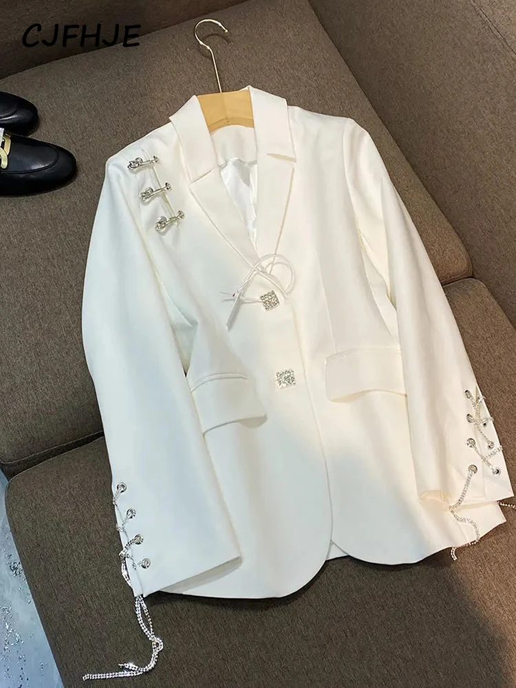 

CJFHJE Solid Color Women Balzer Spring Autumn French Retro Single-Breasted Casual Suit Jackets Female White Elegant Lady Blazers