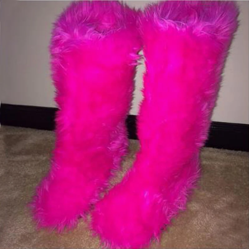 Mia™ - Bequeme, warme Schneestiefel aus Plüschfell