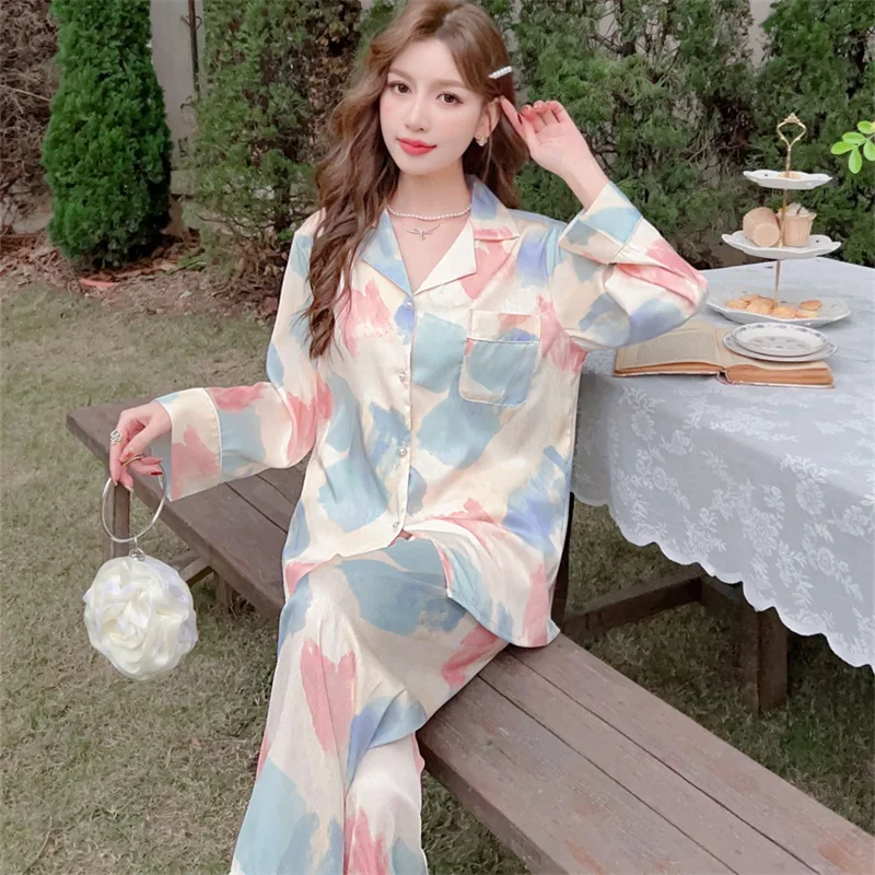 New Sleepwear Women's Ice and Snow Silk Fashion Printed Long sleeved Pants Cardigan Home Fury