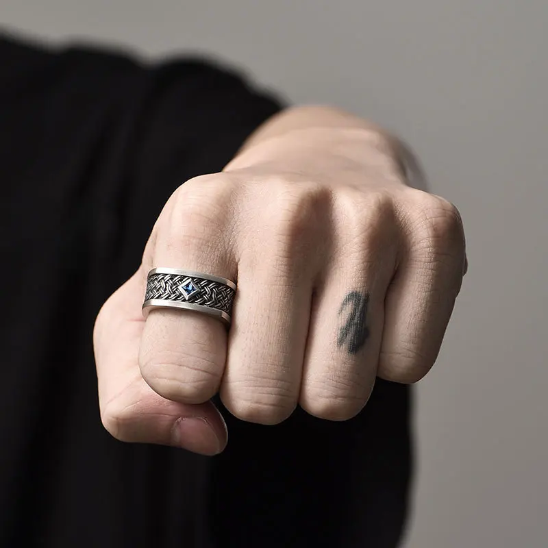 Retro Blauer Edelstein Quadratisch Gewebtes Muster Verstellbarer Offener Ring Für Männer Punk Gothic Edgy Kupfer Schmuck Unisex Vintage Accessoires Geschenk – Detail 2