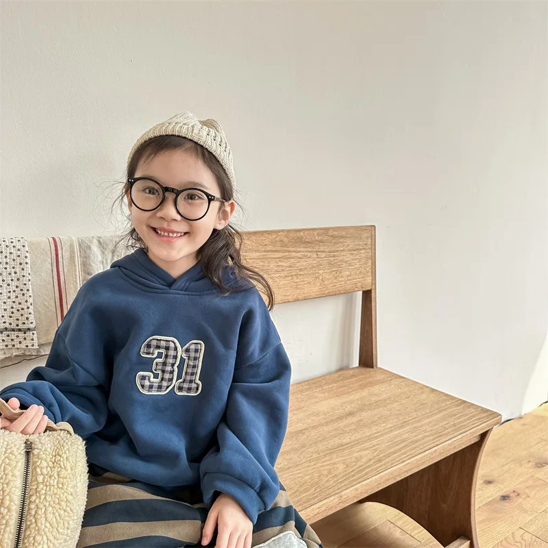 Description Picture 2 of item2025 Winter New Baby Plus Velvet Thick Leggings Infant Girl Striped Warm Pants Cotton Splice Toddler Kids Fleece Casual Trousers