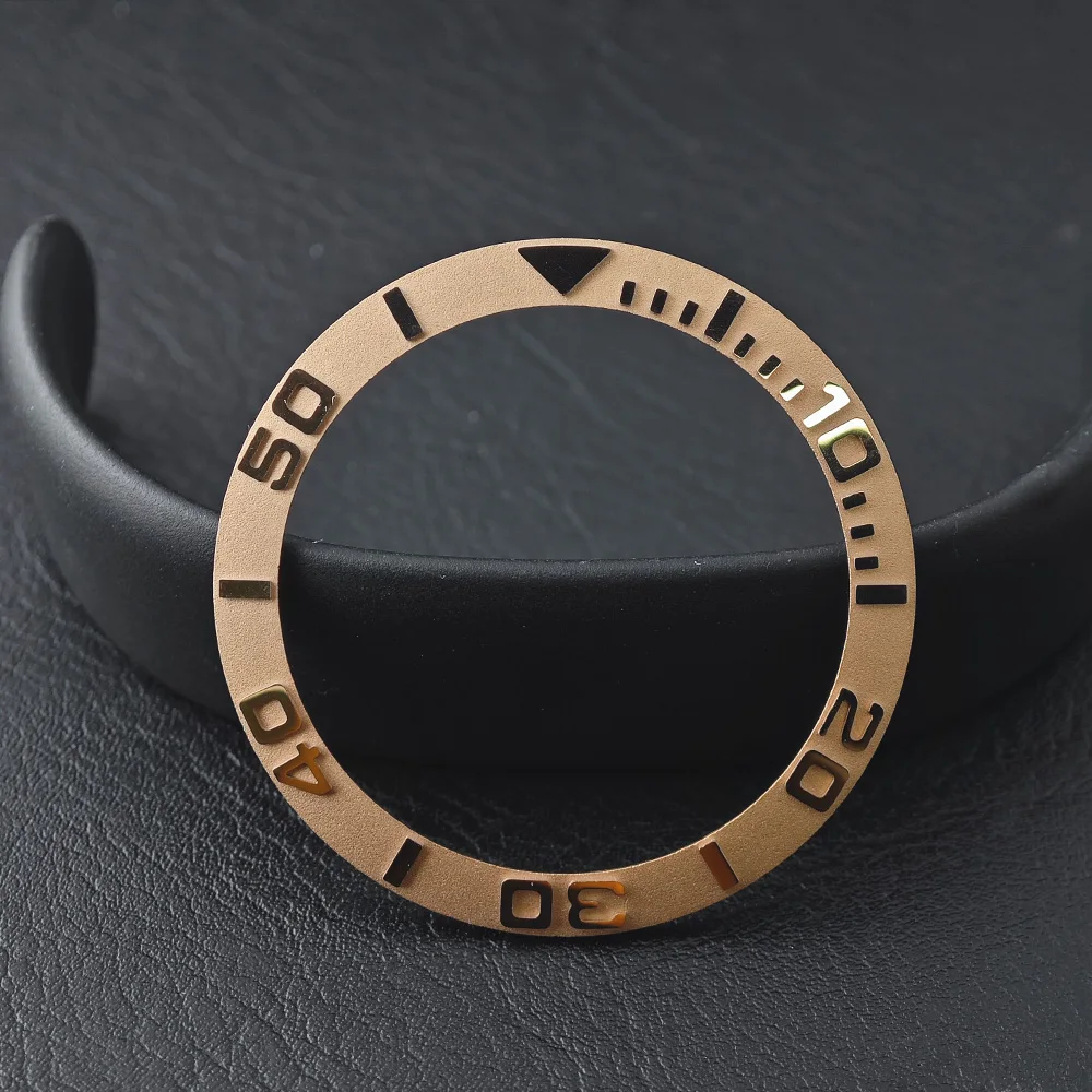 Men's Watch Replacement Bezel Insert with Tilted Ceramic and Carbon Fiber Texture