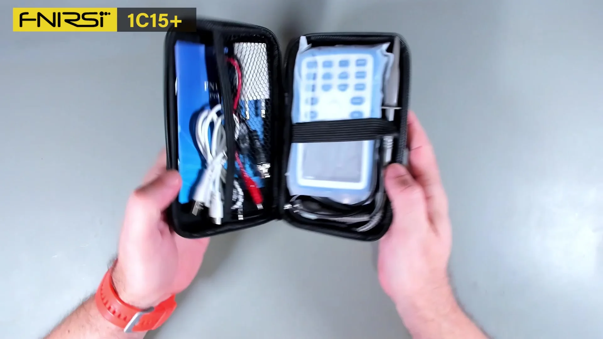 Oscilloscopio Digitale Portatile FNIRSI-1C15 – 110MHz, 500MS/s, Memoria, Ottimo Per Hobbisti
