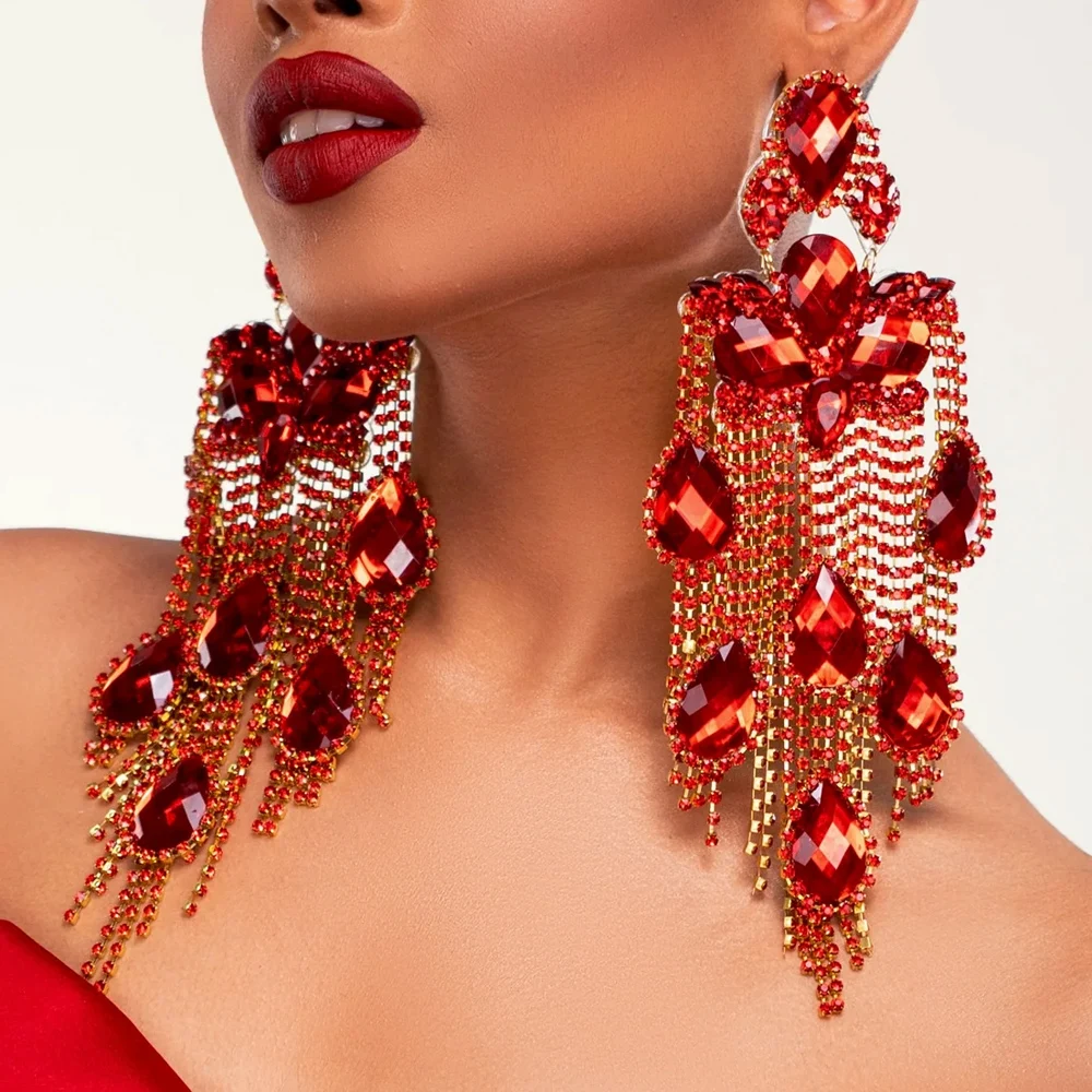 

Длинные красные серьги-кисточки, женские крупные украшения, модные большие висячие серьги с кристаллами в форме капли воды, украшения Queen