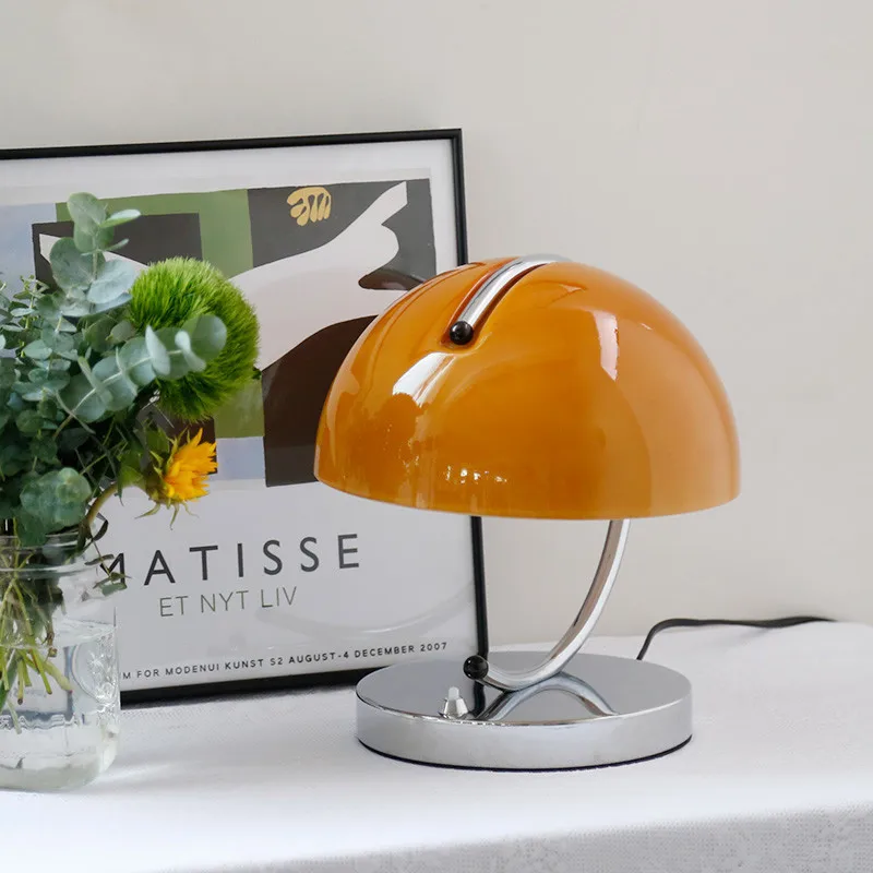 

Italian Retro Space Post-Wind Modern Bedroom Bedside Designer Orange Table Lamp