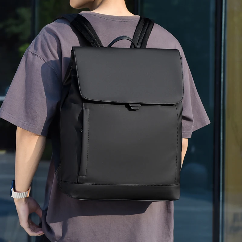 17.3-inch laptop backpack, large capacity, adjustable shoulder strap, business travel, school commuting bag, smooth backpack