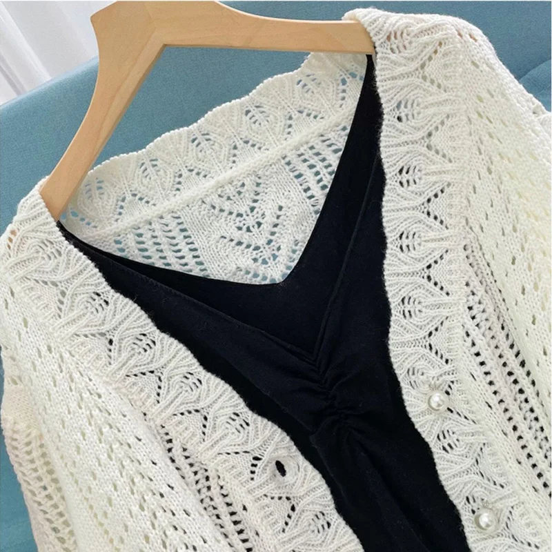 

2023 NEW Early Autumn Fashion Outerwear Thin Ice Silk Loose Casual Jacquard Hollow Soft Lazy Women's Knitted Sweater Coat