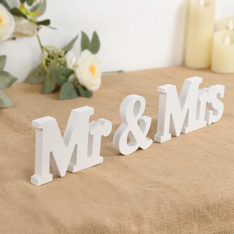 3Pcs/set Mr & Mrs White Letter Wooden Sign for Rustic Wedding Decoration Favor Married Party Table Ornaments Photo Props Gift