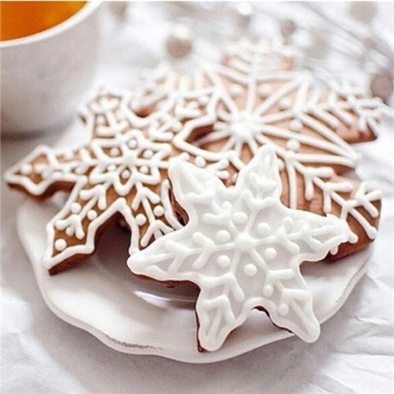 Snowflake Cutter Cookies Stainless Steel Fondant Christmas Cake Pastry Mould DIY Kitchen Baking Tool 5pcs/set