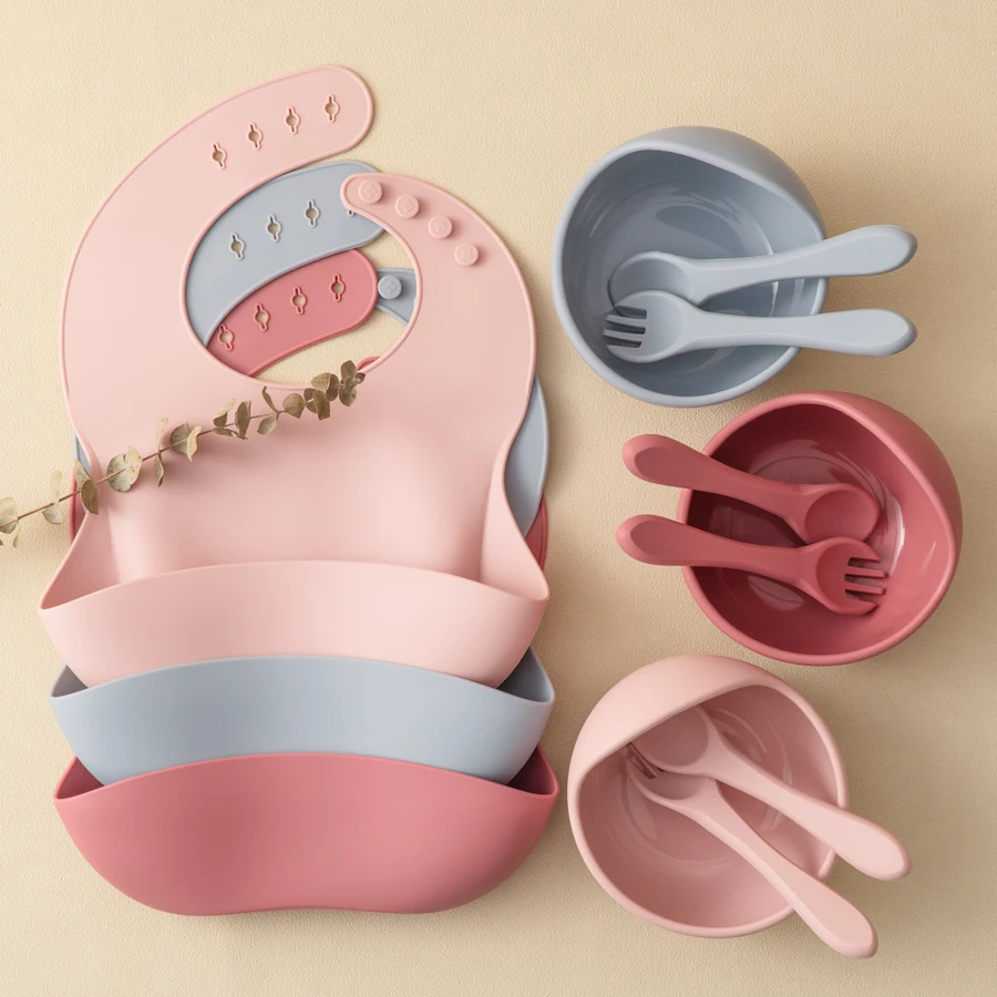 Free Custom Name  Baby Silicone Feeding Set Baby Bibs Kids Dishes Plate Feeding Bowl Spoon Fork Children's Tableware 2