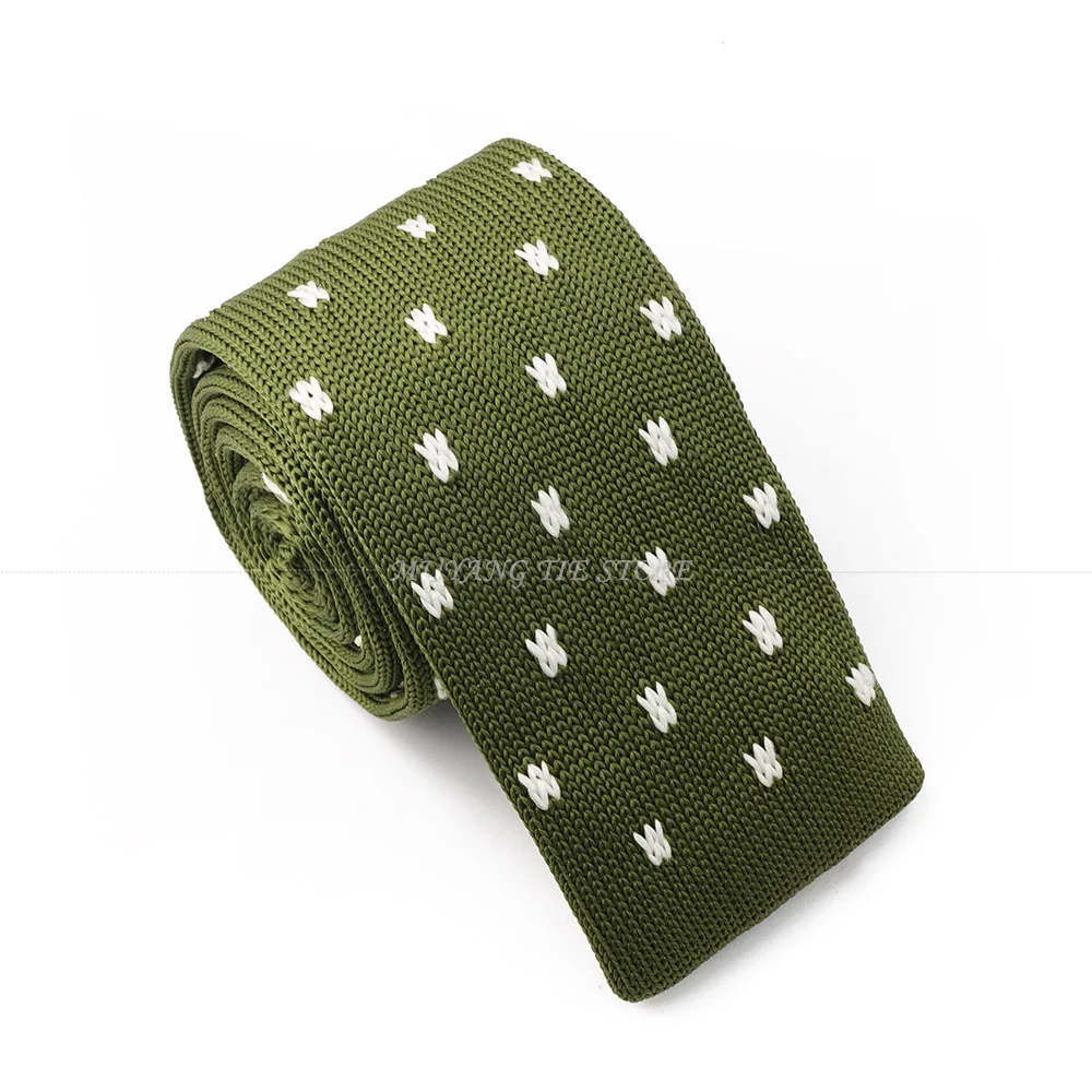 Men's Embroidered Striped Knit Slim Necktie – Stylish Designer Cravat