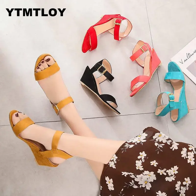 New Summer Women's Sandals Fashion Buckle Shoes Open Toe Wedge Casual Shoes Women Plus Size 43 Candy Color Sandals Women